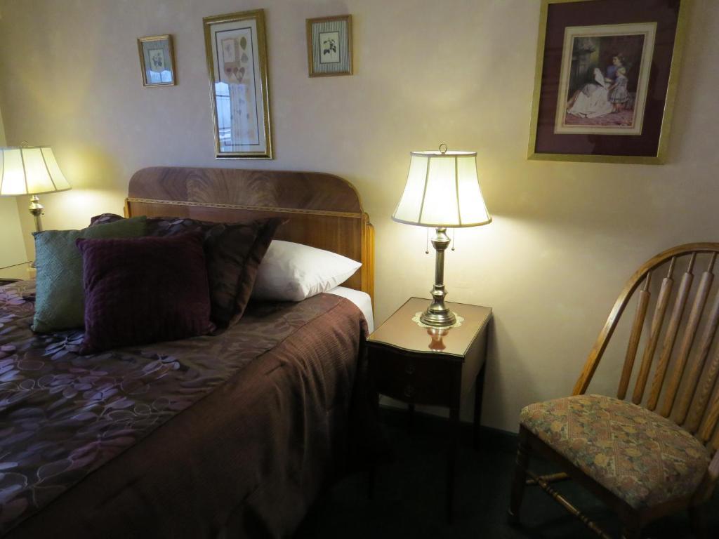 Billy Barker Casino Hotel Quesnel Pokoj fotografie