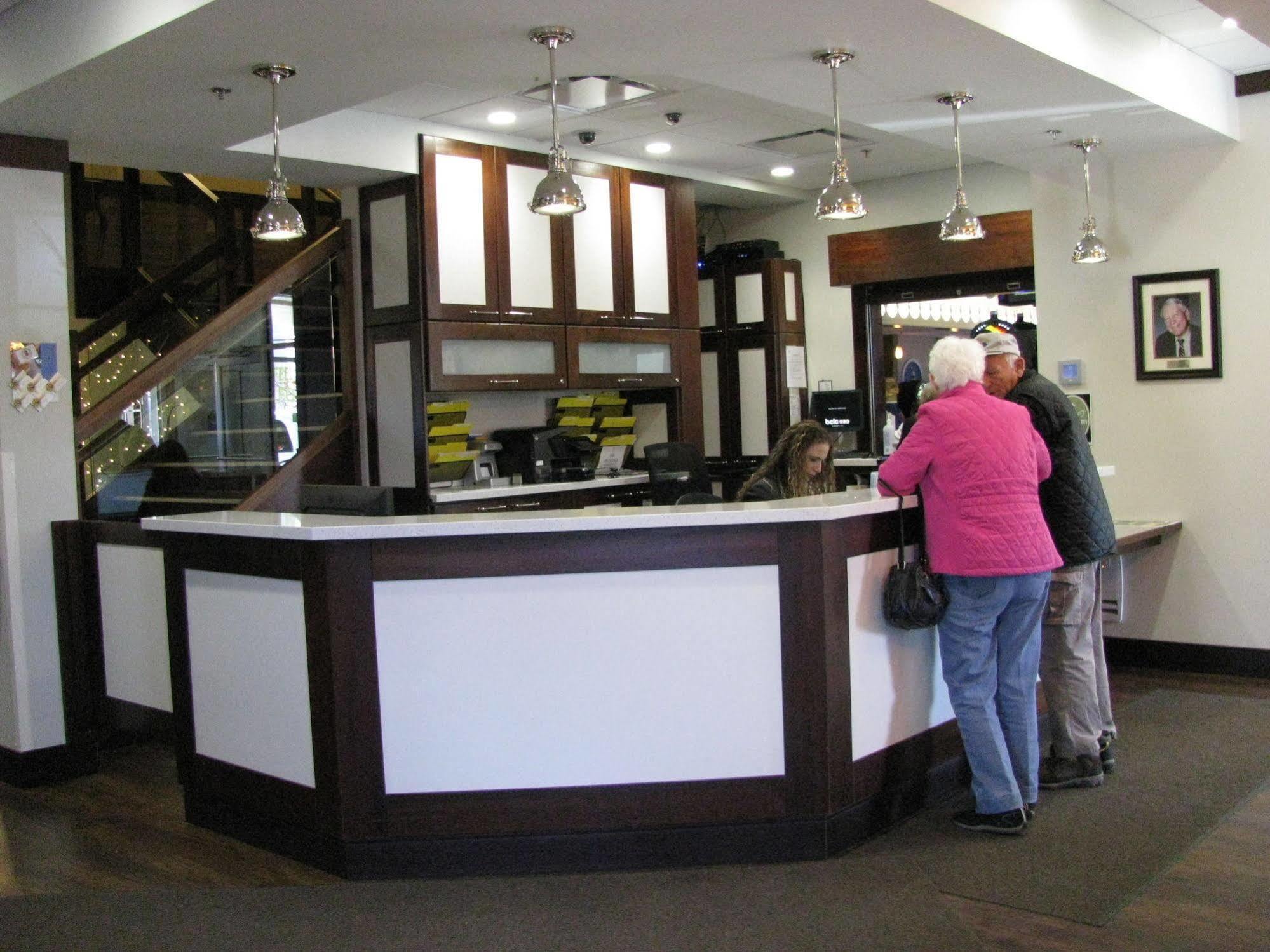 Billy Barker Casino Hotel Quesnel Exteriér fotografie